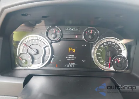 2019 Ram 1500 Classic Lone Star 4X2 5'7 Box from USA, damaged, VIN 1C6RR6LT0KS526147